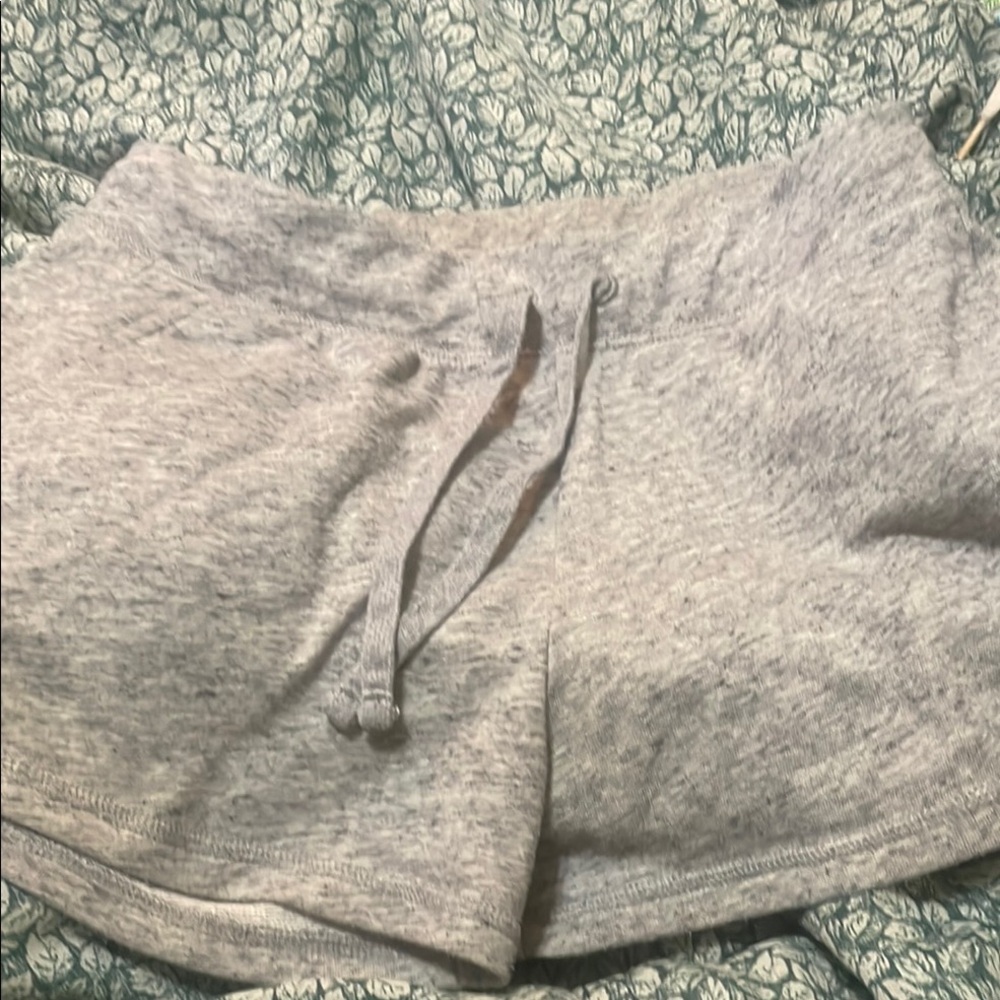 🖤Old Navy Grey Drawstring Shorts🖤